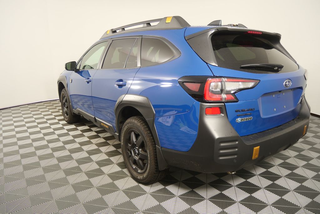 Thumbnail: 2025 Subaru Outback - 5