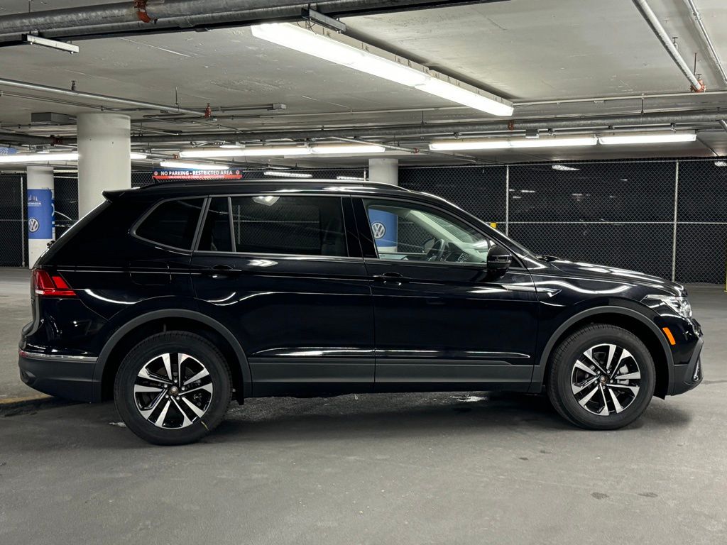 2024 Volkswagen Tiguan 2.0T S 32