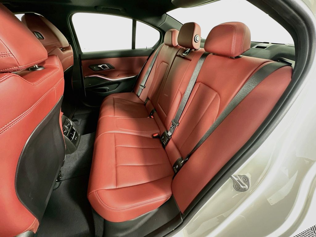 Thumbnail: 2026 BMW 3 Series - 17