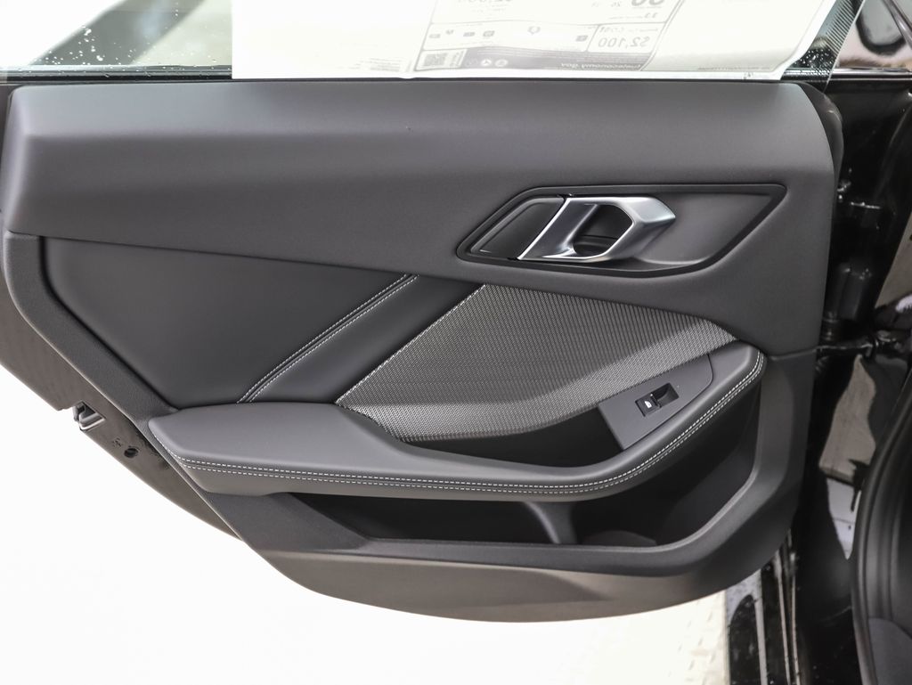 Thumbnail: 2026 BMW 2 Series - 20