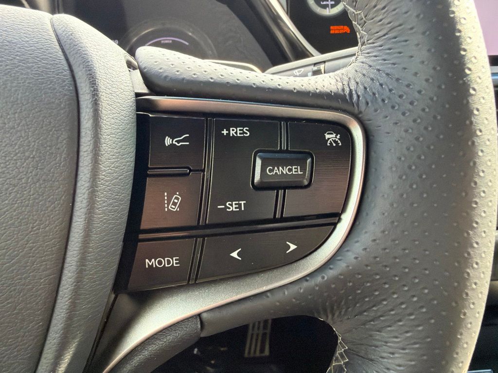 Thumbnail: 2024 Lexus ES - 18