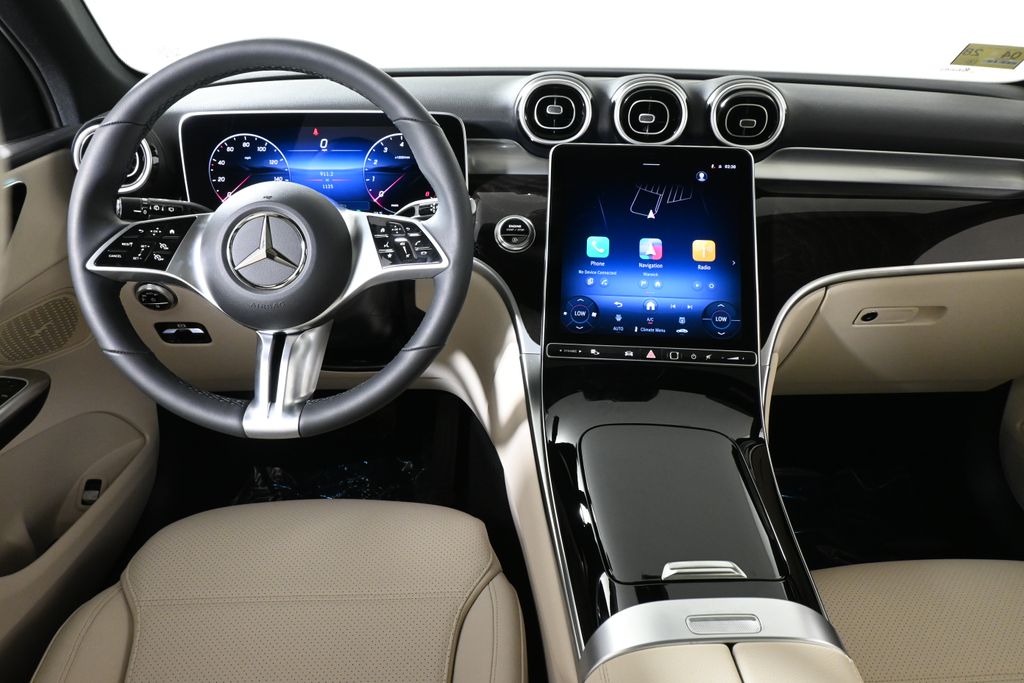 Thumbnail: 2026 Mercedes-Benz GLC - 17