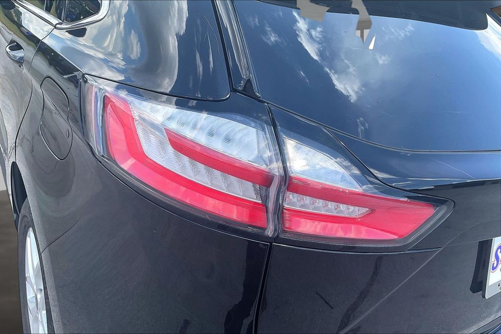 Used 2024 Ford Edge SUV