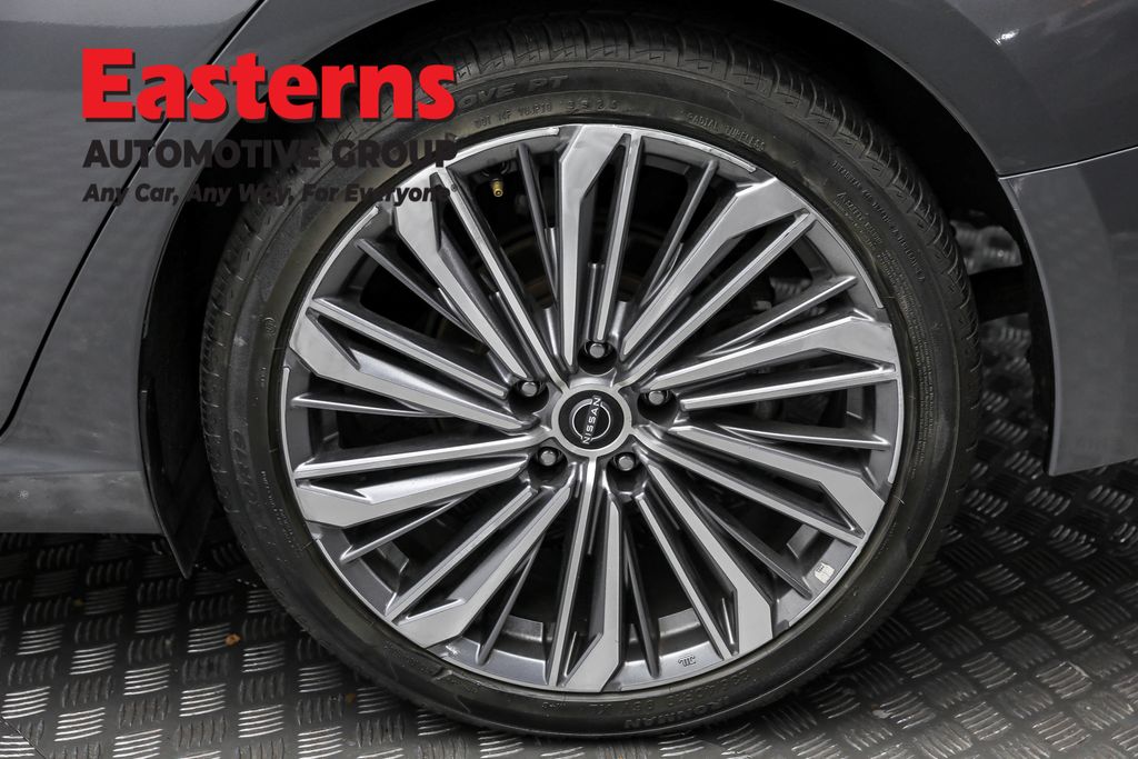 Used 2023 Gray Nissan 2.5 SL image 8