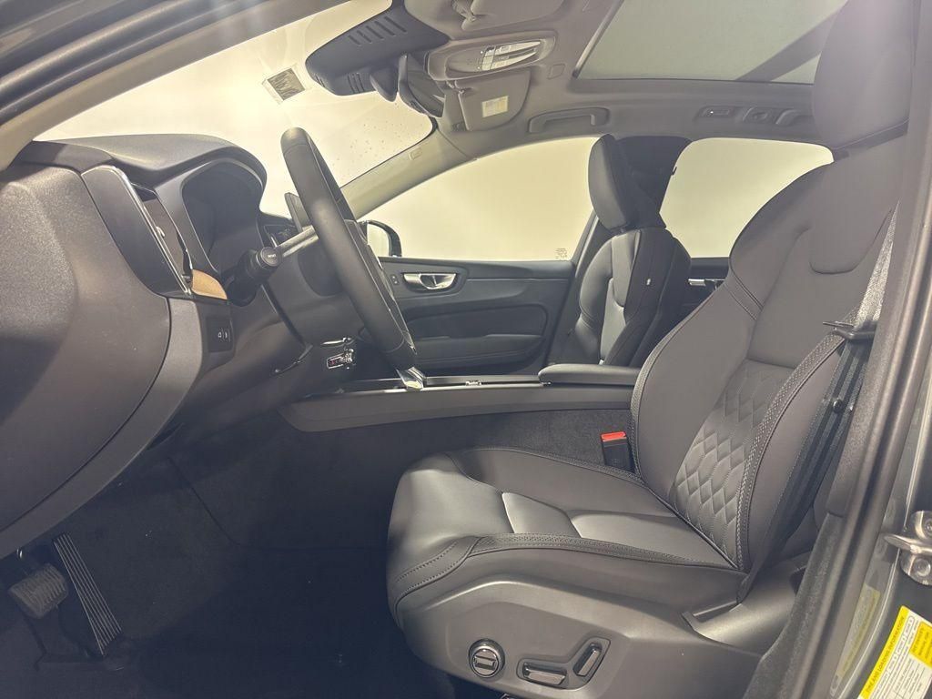 New 2026  Volvo T8 Ultra image 19