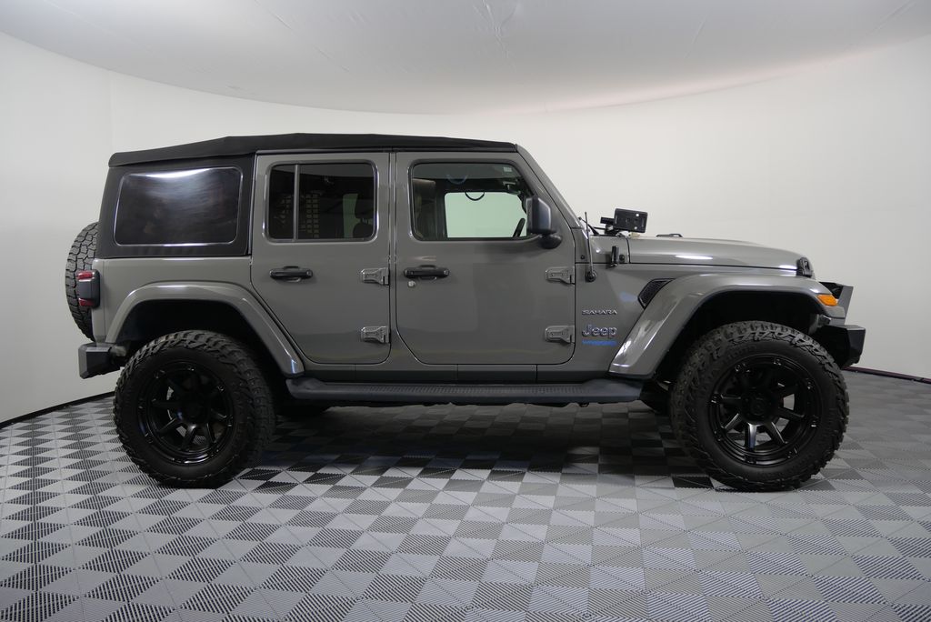 2021 Jeep Wrangler  2