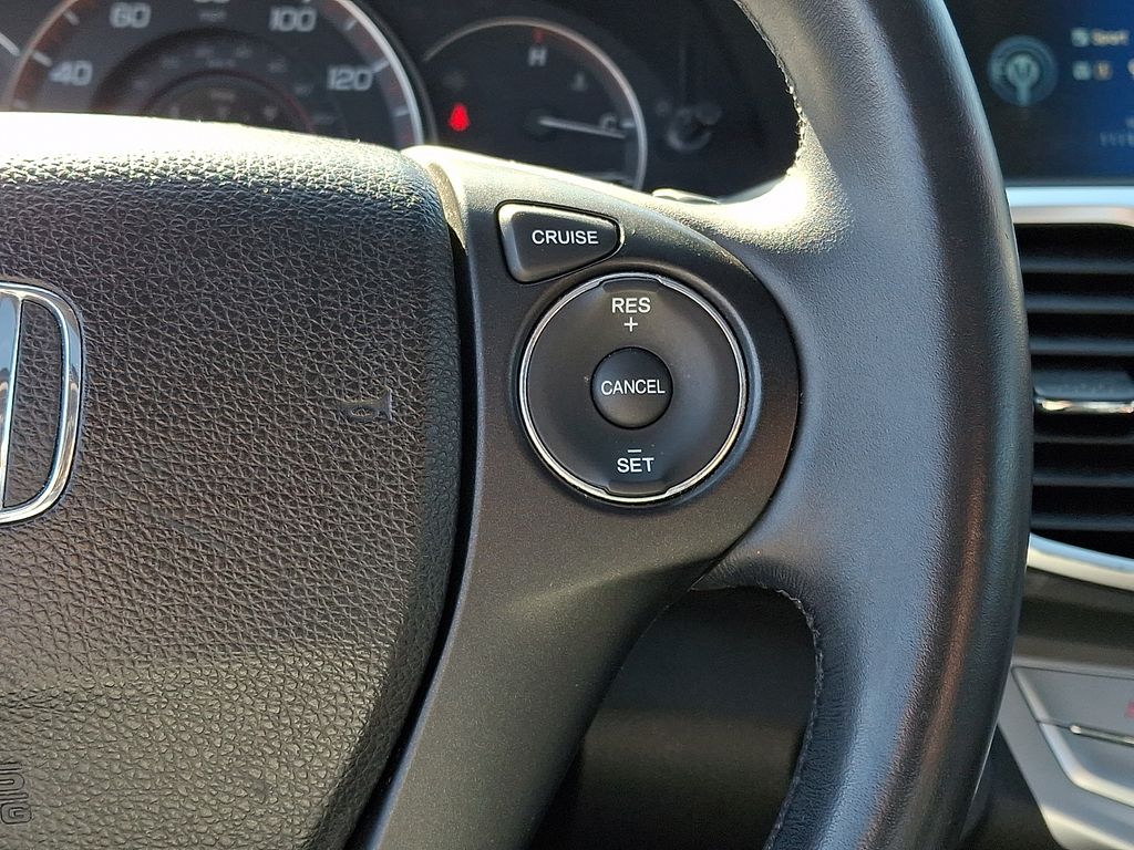Thumbnail: 2013 Honda Accord - 25