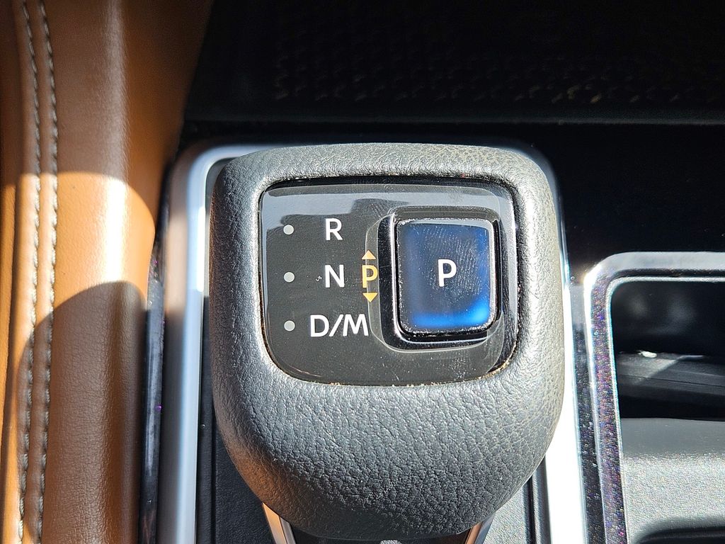 Used Car 2022 Nissan Pathfinder  Platinum For Sale Under $30,000 In San Marcos, Texas