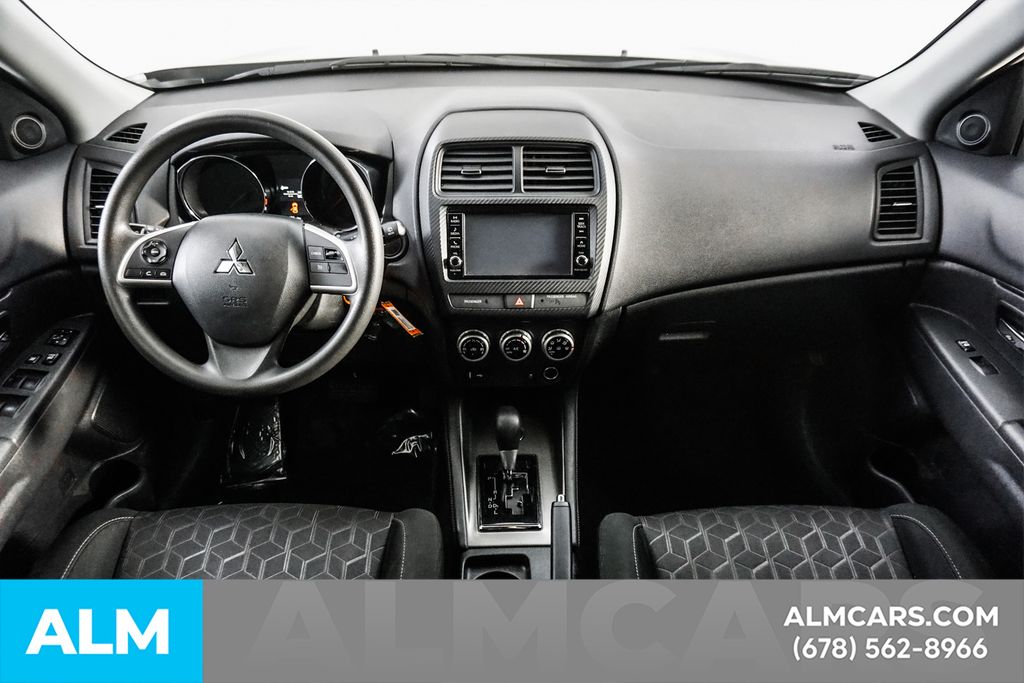 Used 2024 Gray Mitsubishi 2.0 ES image 29
