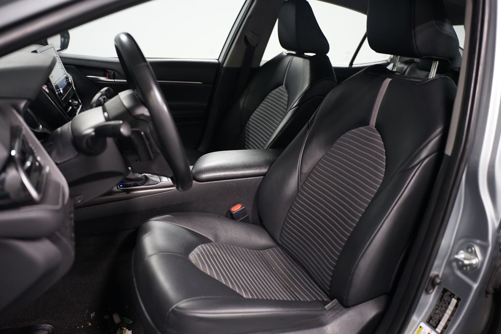 Thumbnail: 2023 Toyota Camry - 6
