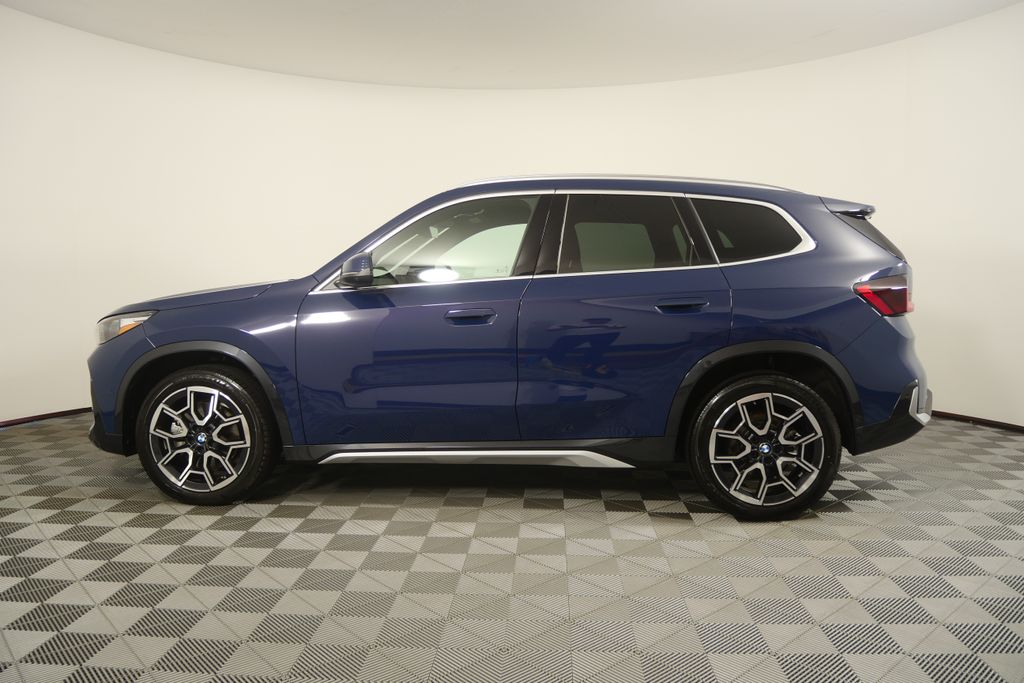 Thumbnail: 2026 BMW X1 - 2
