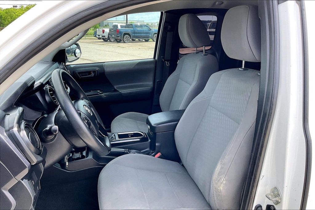 Used 2021 Toyota Tacoma SR 4D Access Cab