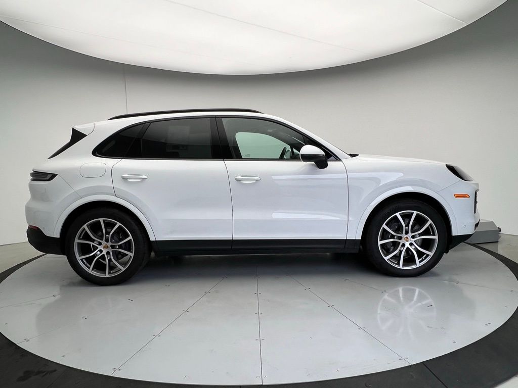 Thumbnail: 2025 Porsche Cayenne - 23