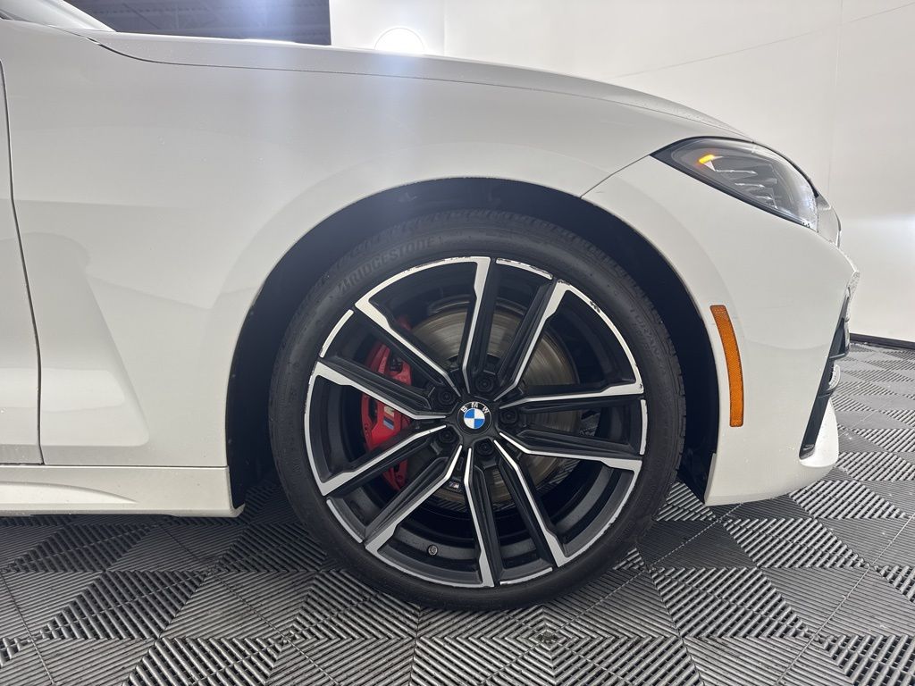 Thumbnail: 2023 BMW 4 Series - 10