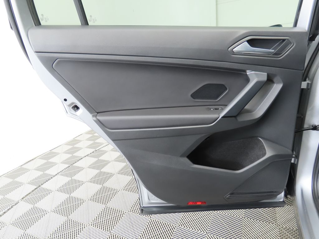 2019 Volkswagen Tiguan 2.0T 27