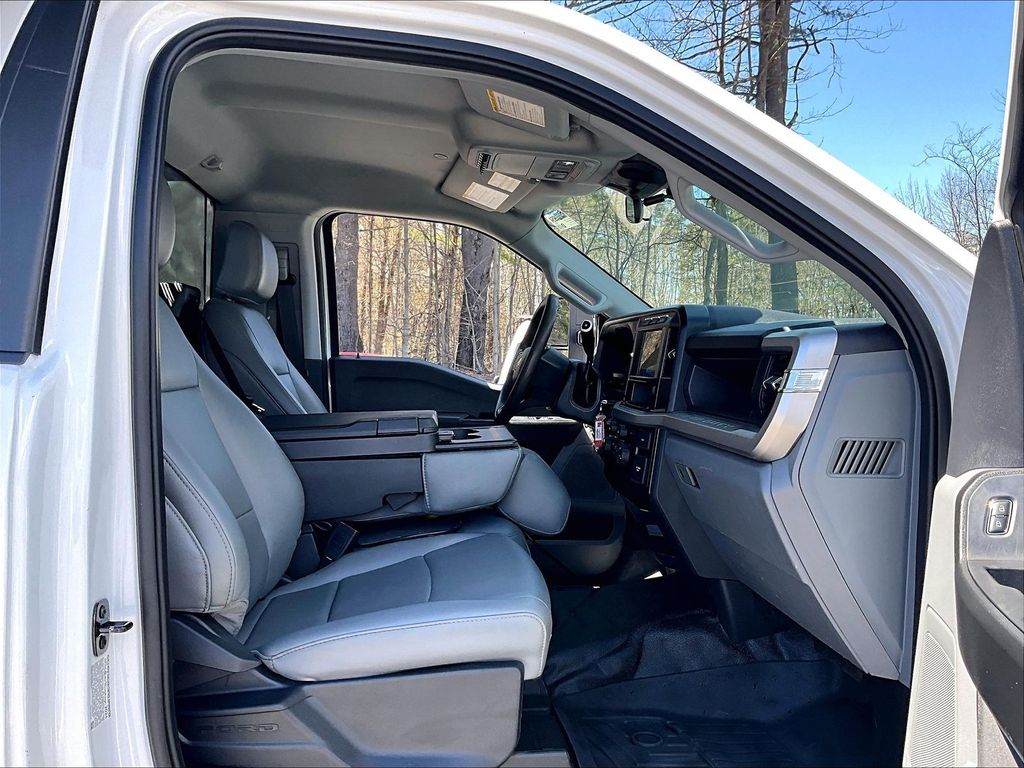 2024 Ford F-350SD — photo 14
