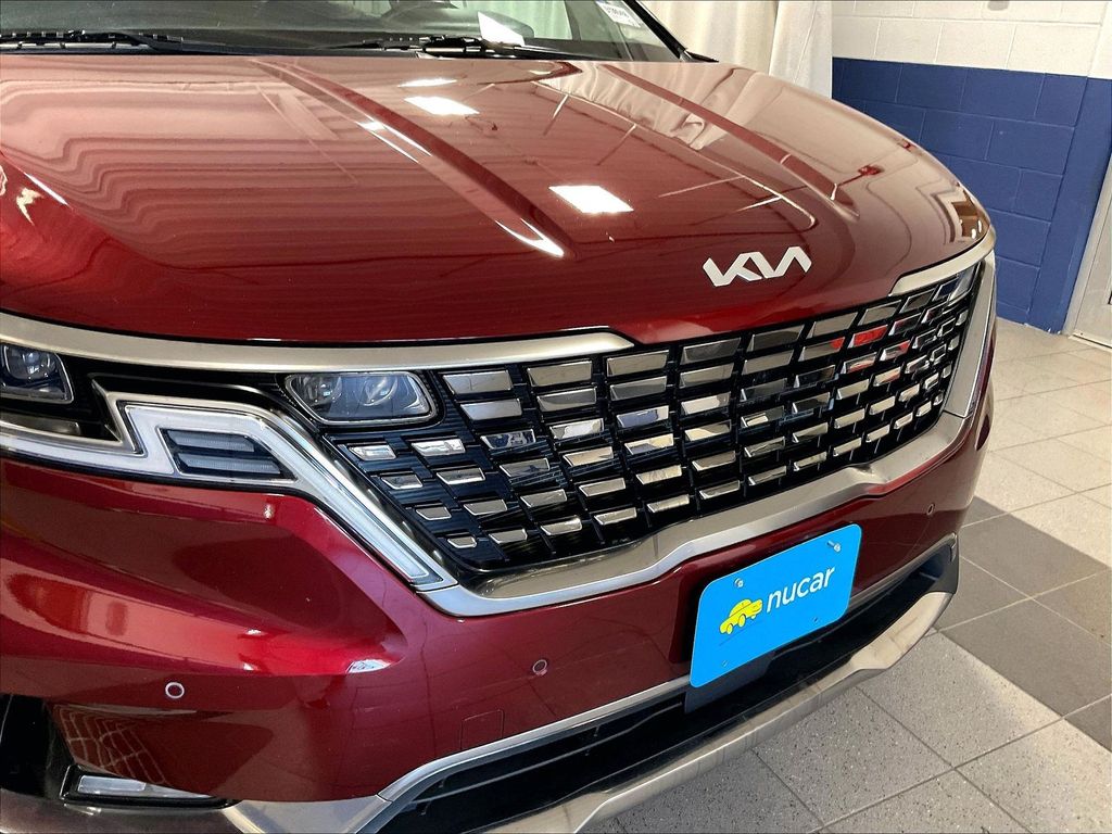 2023 Kia Carnival — photo 32