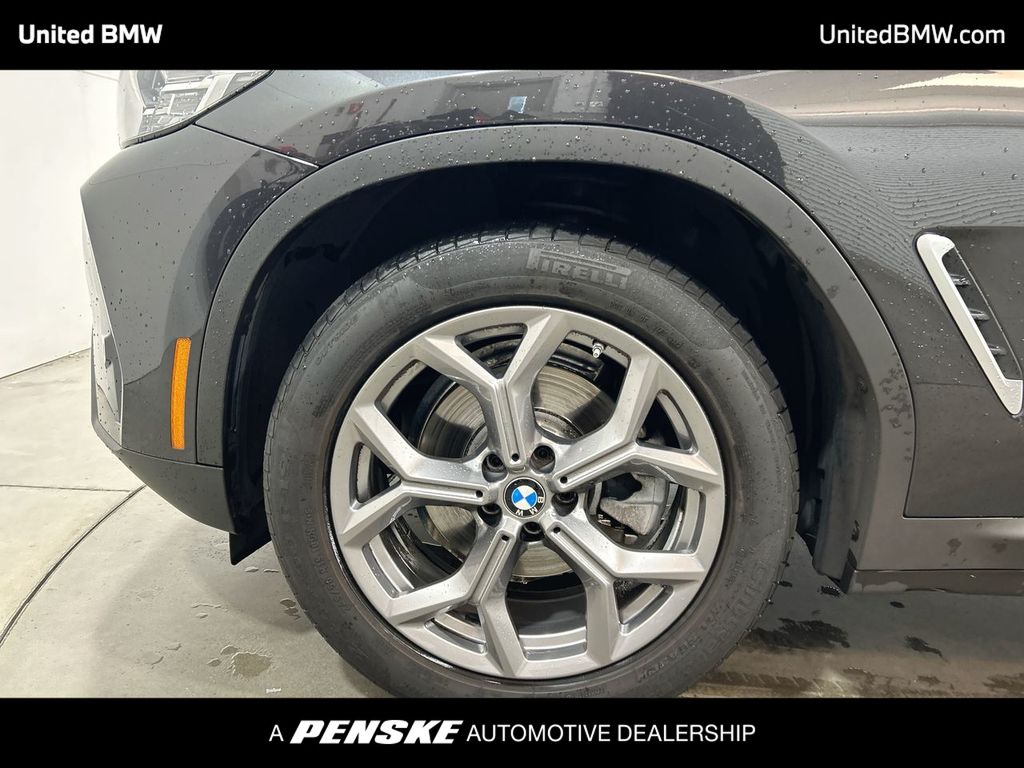 Thumbnail: 2023 BMW X3 - 10