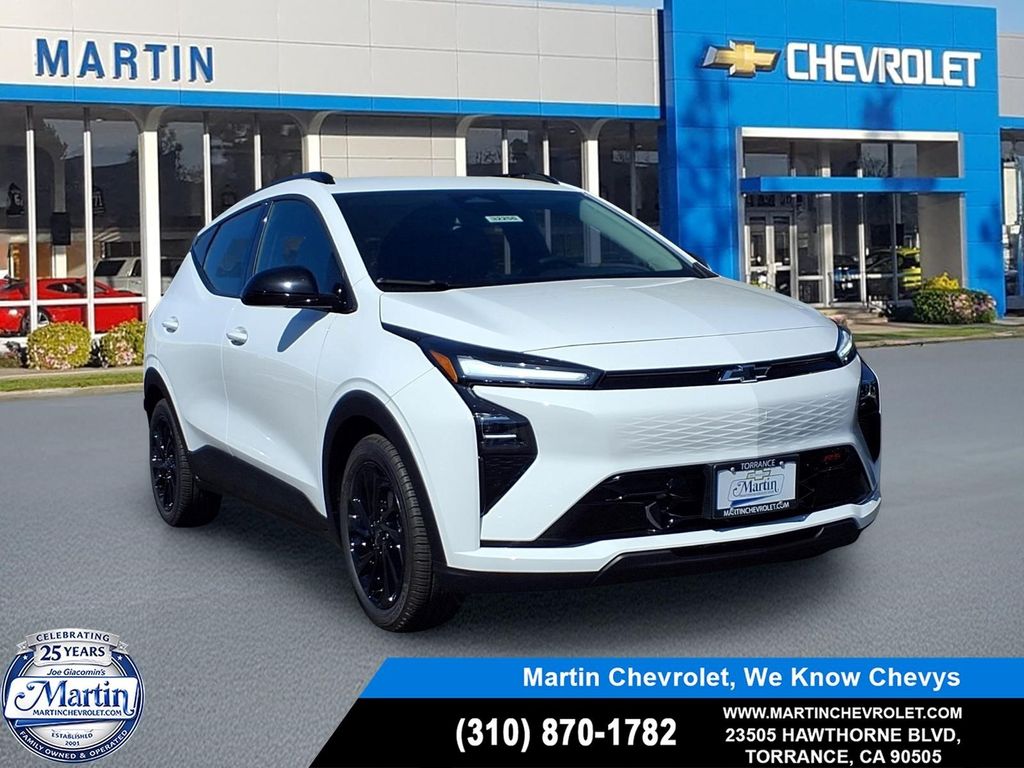 Summit White 2027 Chevrolet Bolt SUV / Crossover Front-Wheel Drive 1-Speed Automatic