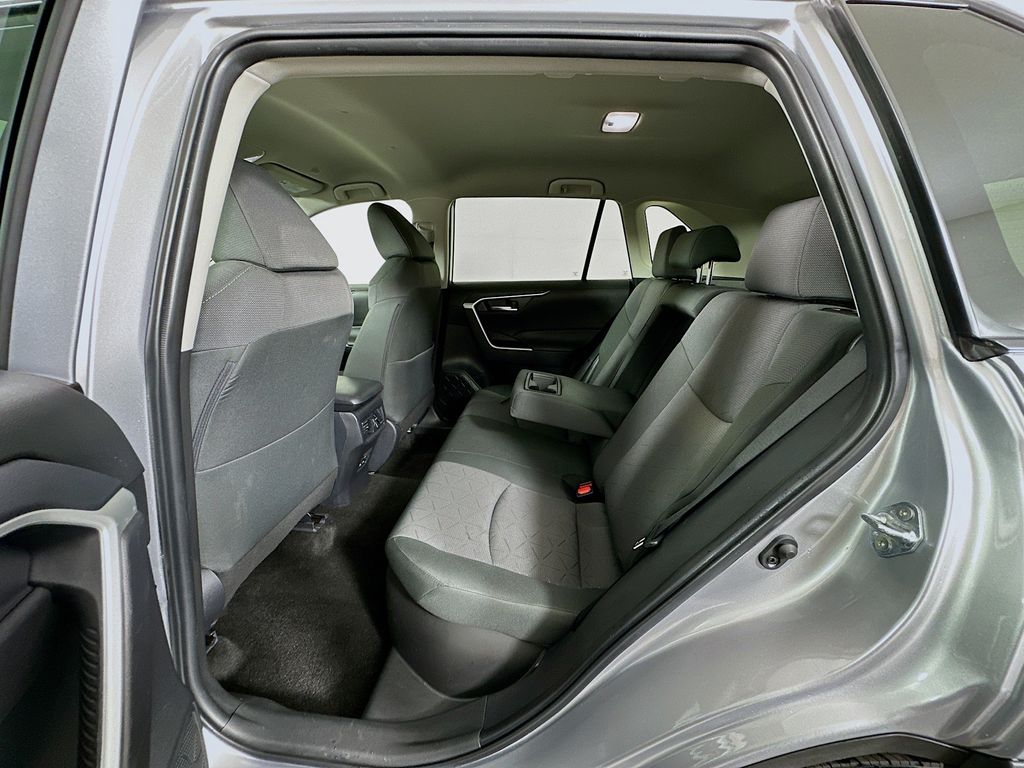 Thumbnail: 2025 Toyota RAV4 - 23