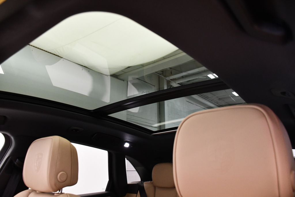 Thumbnail: 2025 Porsche Macan - 28