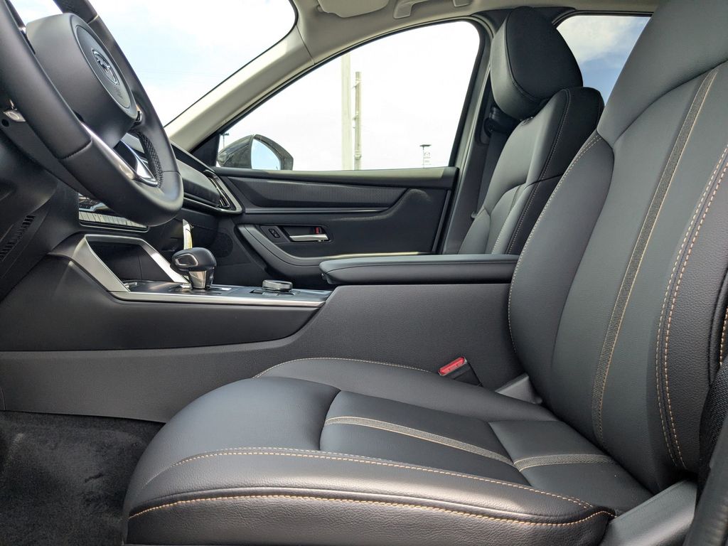 2025 Mazda CX-90 3.3 Turbo Select