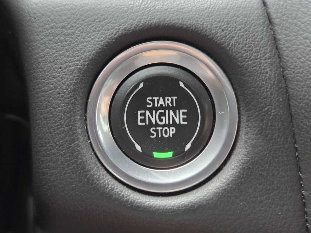 2021 GMC Yukon XL SLT White at Bayway Cadillac of The Woodlands