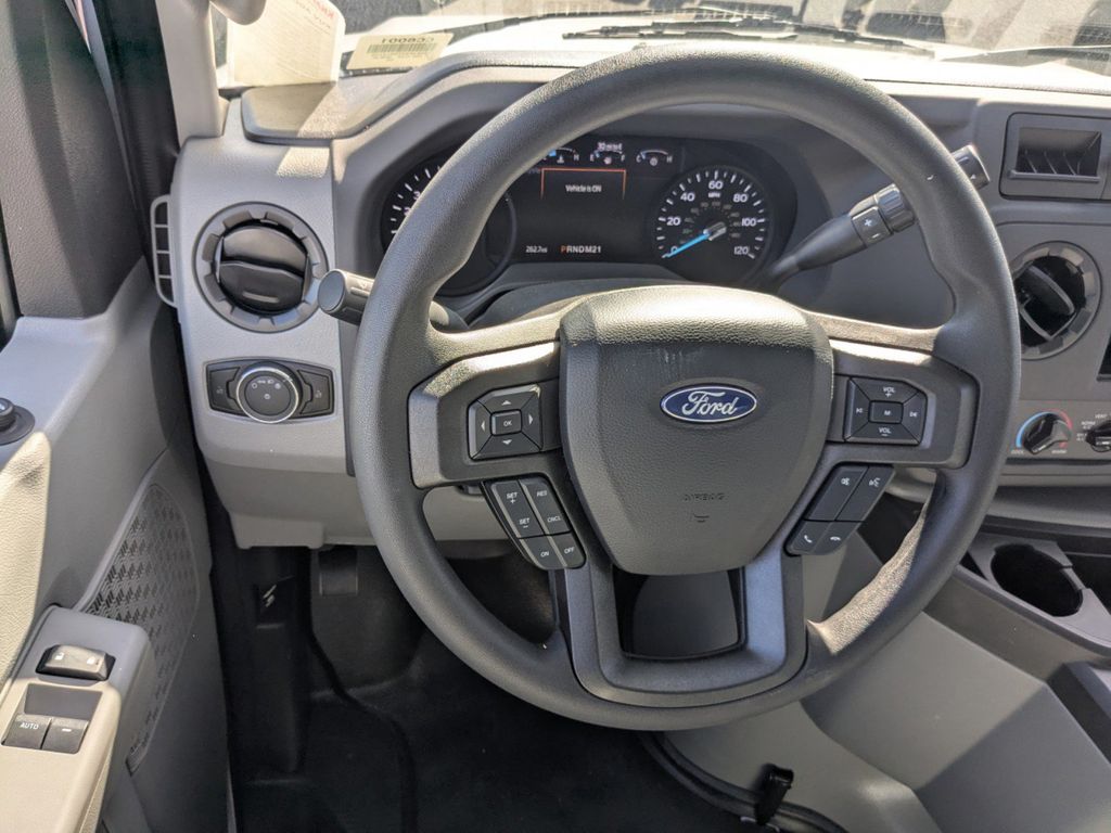 2026 Ford E-350 Cutaway 