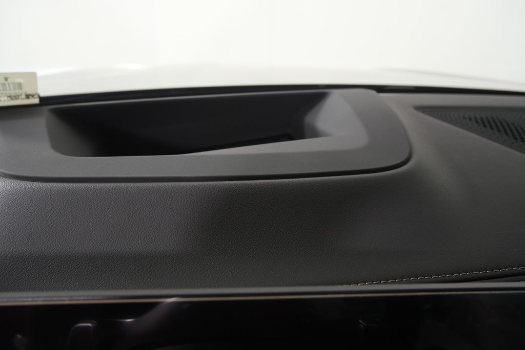 2026 BMW X7 xDrive40i 21