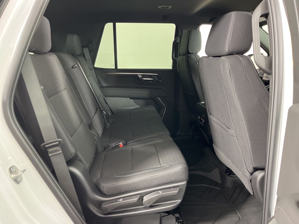 Thumbnail: 2026 Chevrolet Tahoe - 12