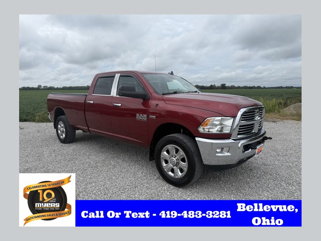 2014 RAM 2500 Rojo (Deep Cherry Red Crystal Pearlcoat) Camioneta Todo terreno 6 velocidades Automática