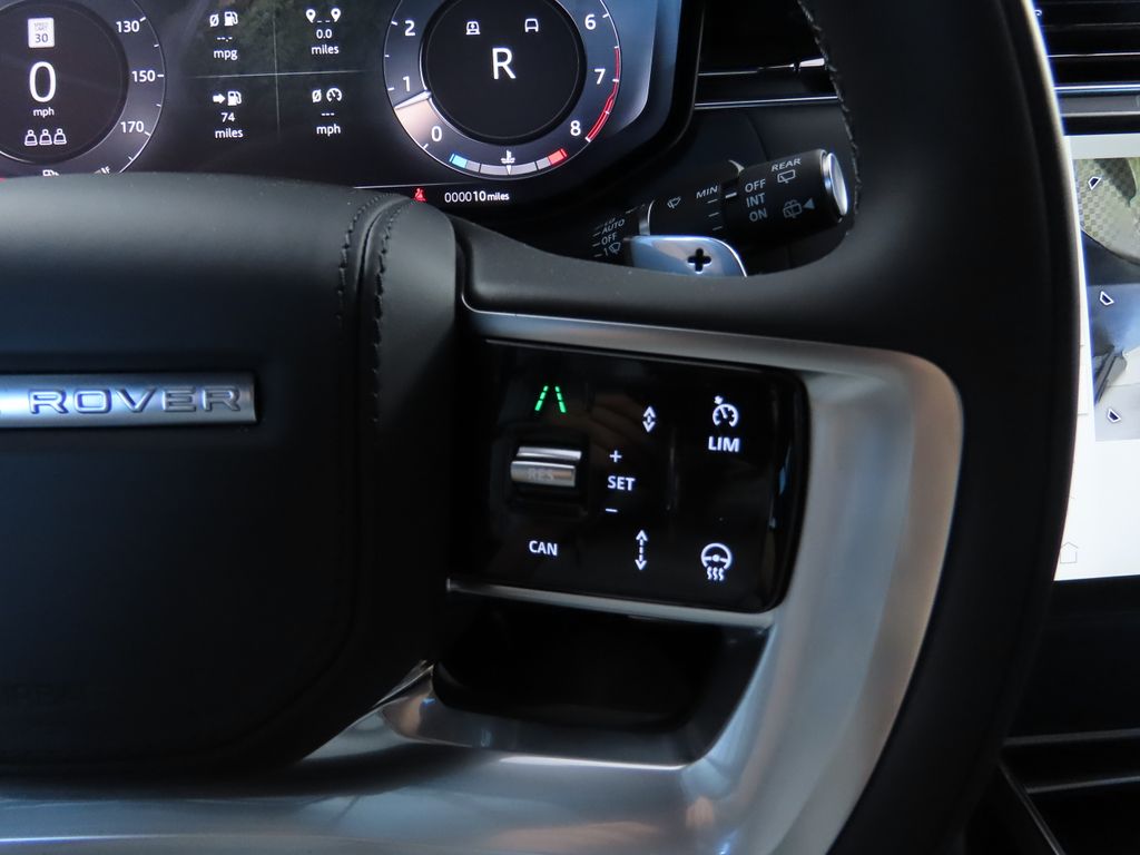 Thumbnail: 2025 Land Rover Range Rover - 12