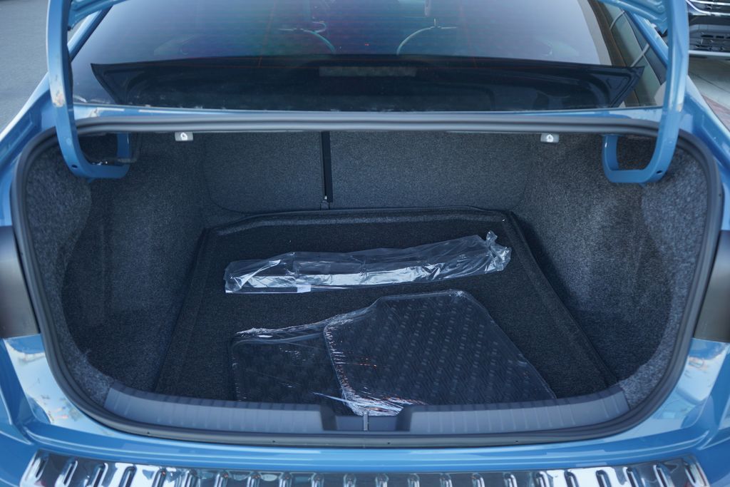 Thumbnail: 2026 Volkswagen Jetta - 11