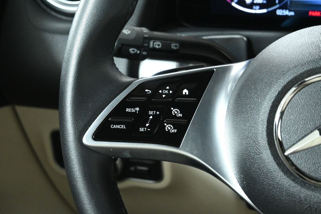 Thumbnail: 2025 Mercedes-Benz GLB - 18