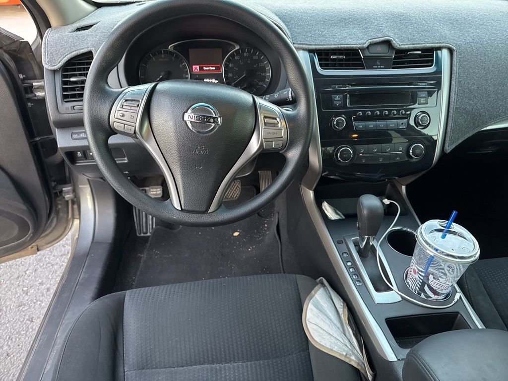 2015 Nissan Altima 2.5 S 7