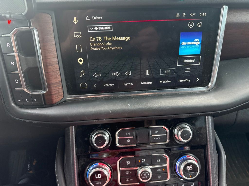 2023 White Frost Tricoat GMC Yukon Denali Ultimate 4X4 SUV