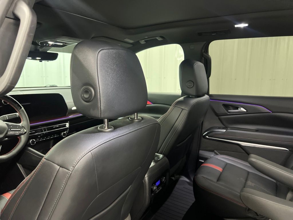 2024 Chevrolet Traverse RS - 10