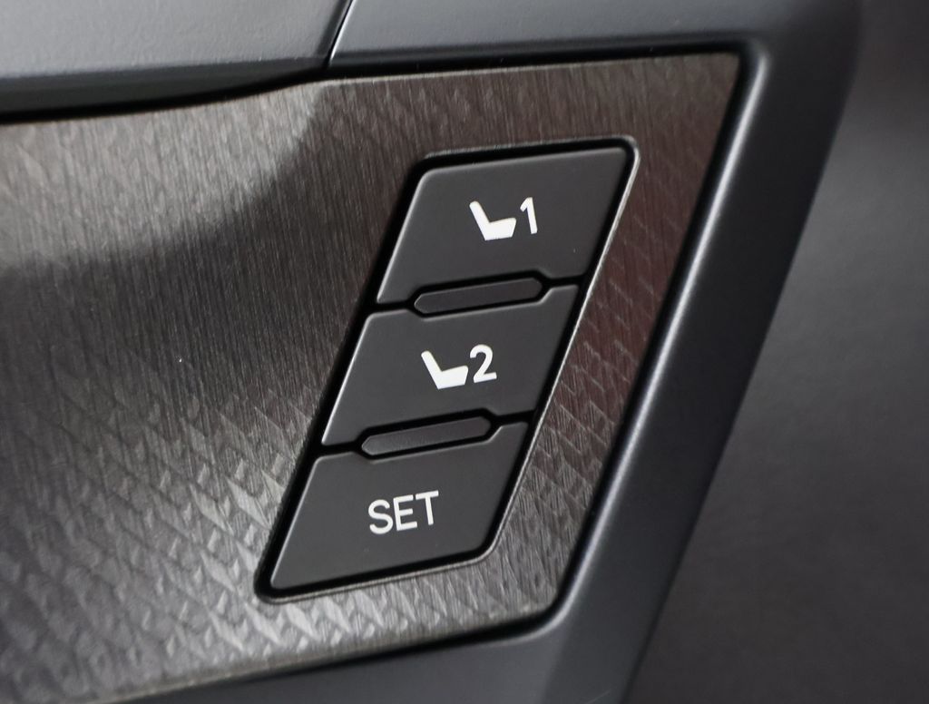2026 Toyota Tundra TRD Pro CrewMax photo 9