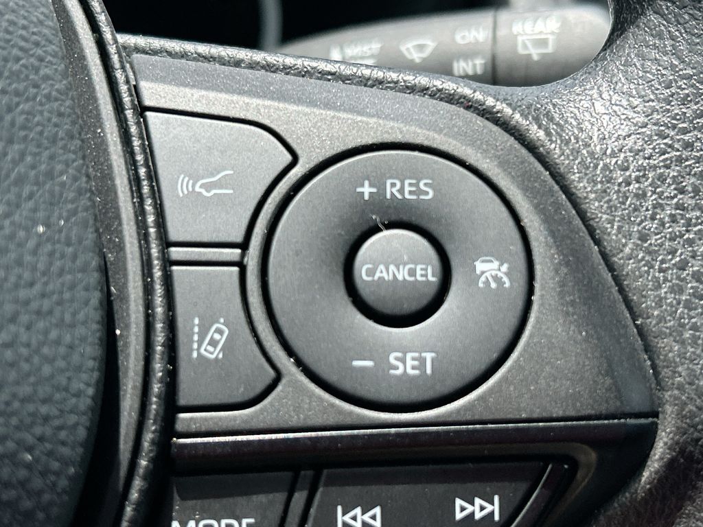 Thumbnail: 2024 Toyota RAV4 - 17
