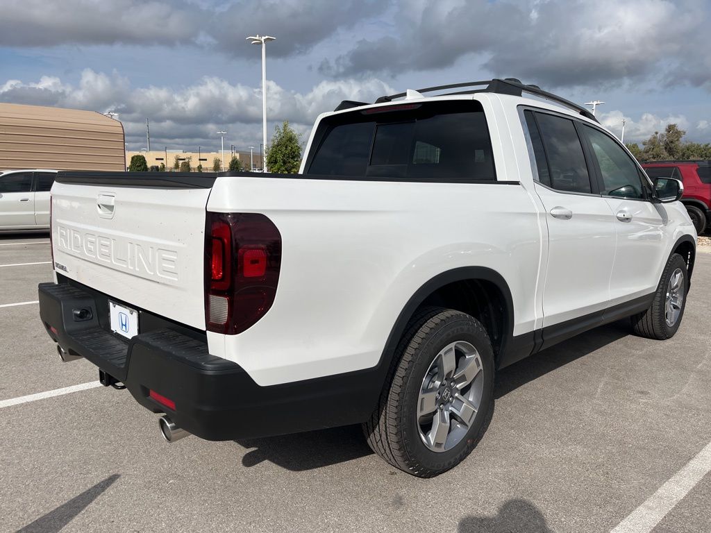 Thumbnail: 2026 Honda Ridgeline - 3