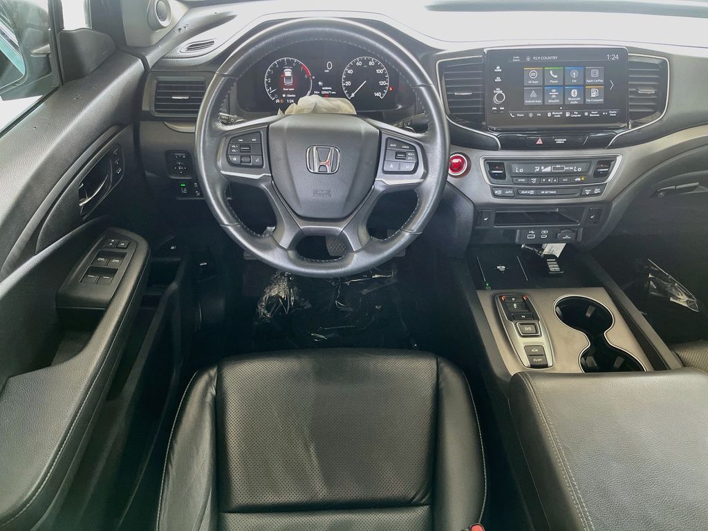Used 2025 Black Honda RTL image 22