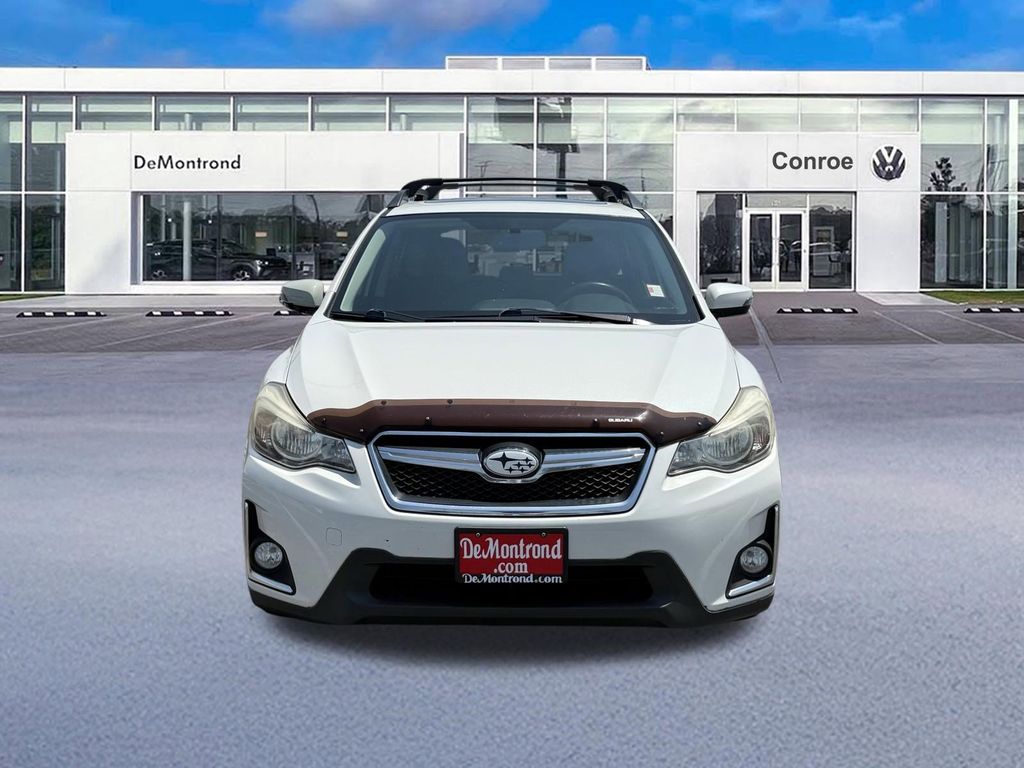2017 Subaru Crosstrek 2.0i Limited White at Durrett Motor Company