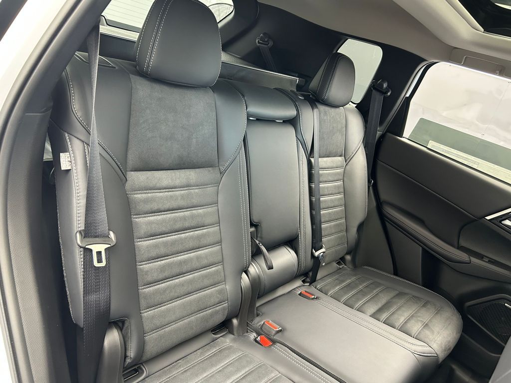 New 2026 White Mitsubishi Trail Edition image 46