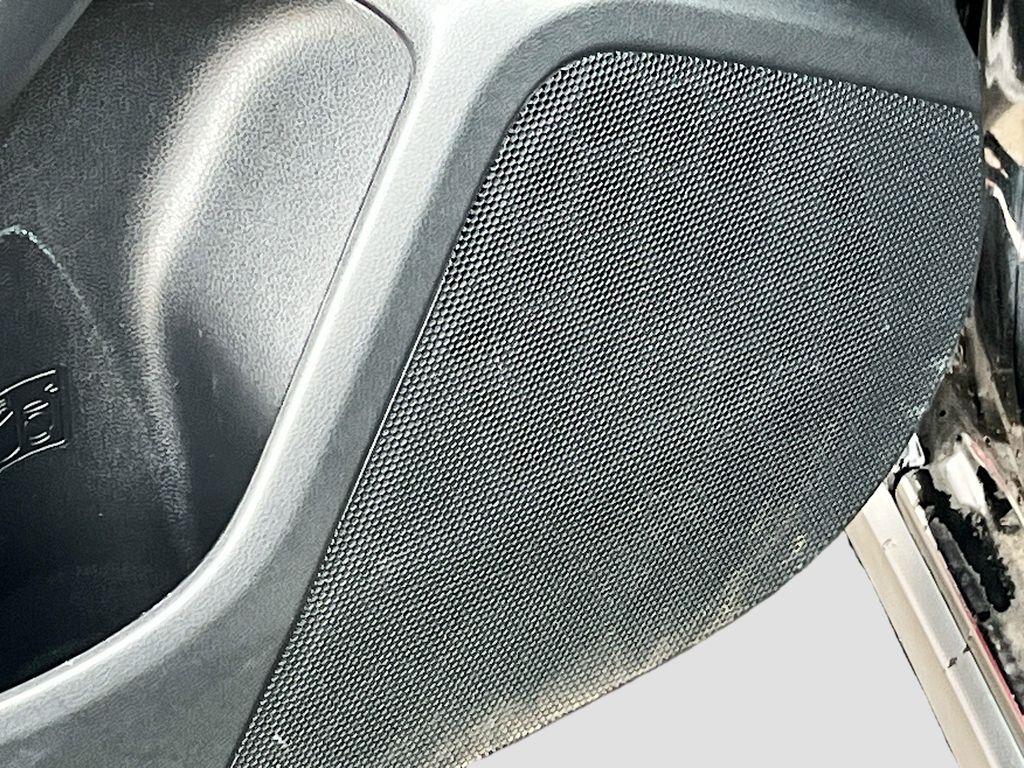 Used 2022 Black Subaru Limited image 18