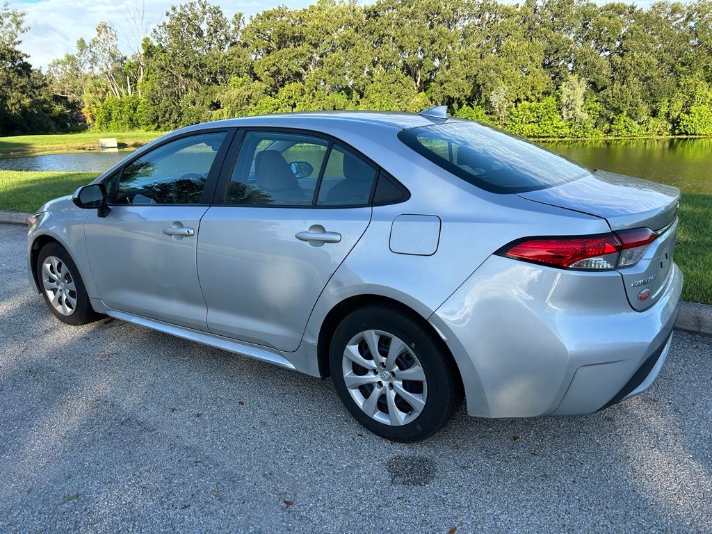 Thumbnail: 2022 Toyota Corolla - 3