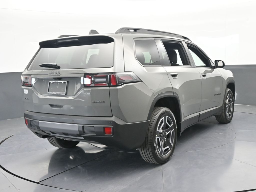 New 2026 Sting-Gray Clearcoat Jeep Laredo image 5