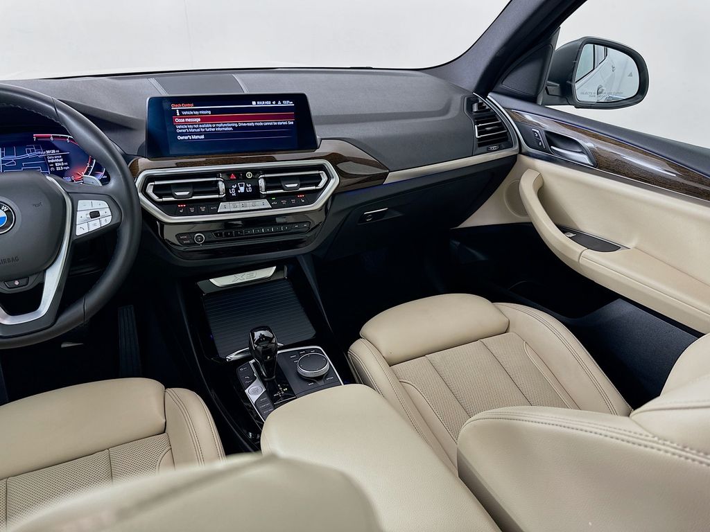 Thumbnail: 2023 BMW X3 - 25