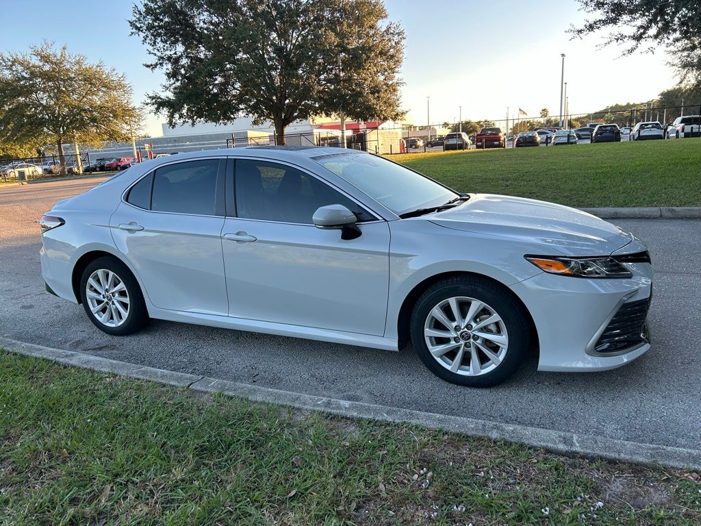 Thumbnail: 2024 Toyota Camry - 7