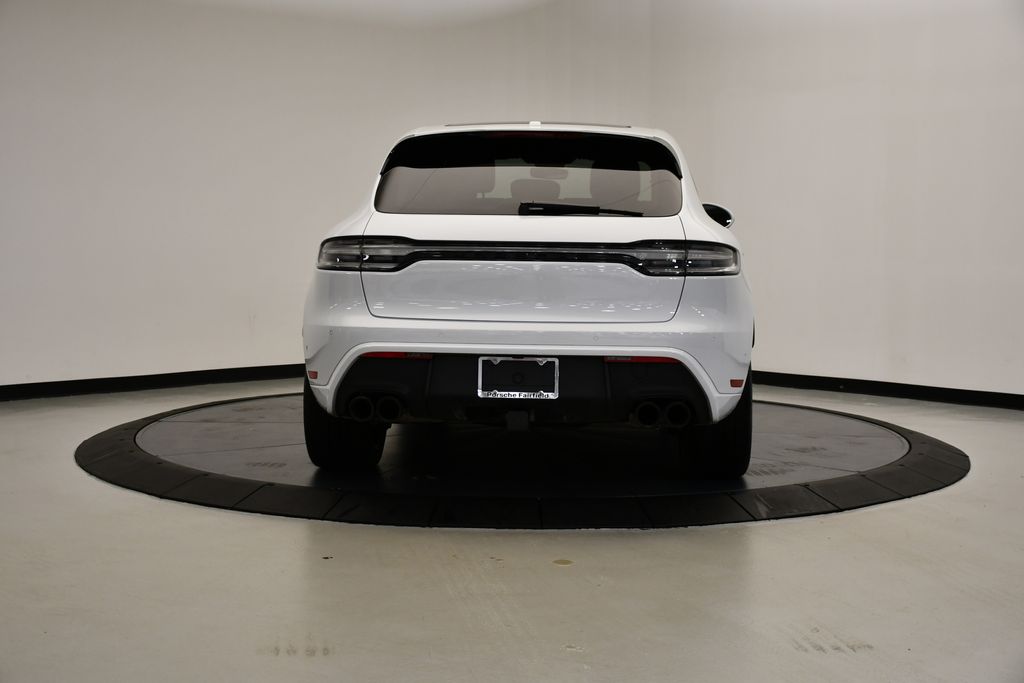 2022 Porsche Macan S 4