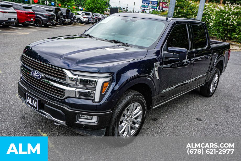 Used 2024 Blue Ford King Ranch image 15